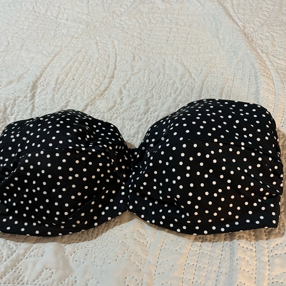 Victoria’s Secret black Polk-a-dot bikini top
